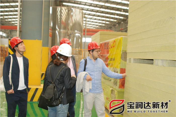 菲律賓及日本客戶一行聯(lián)合來訪寶潤達 菲律賓及日本客戶一行聯(lián)合來訪寶潤達