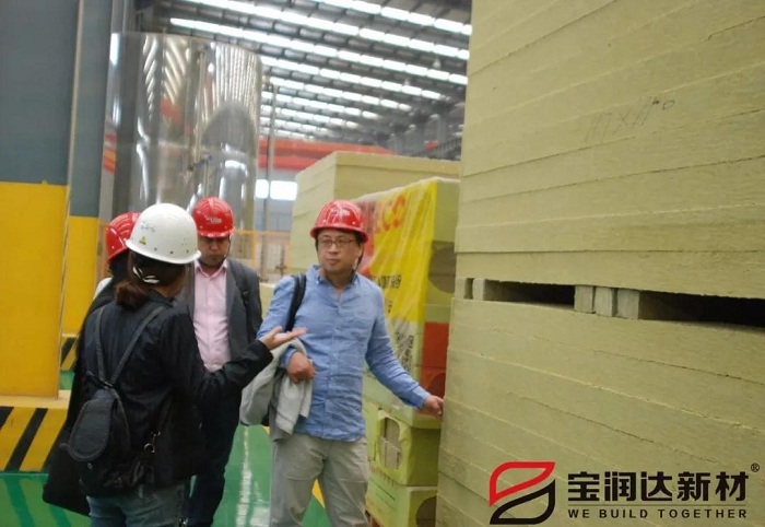 菲律賓及日本客戶一行聯(lián)合來訪寶潤達 菲律賓及日本客戶一行聯(lián)合來訪寶潤達